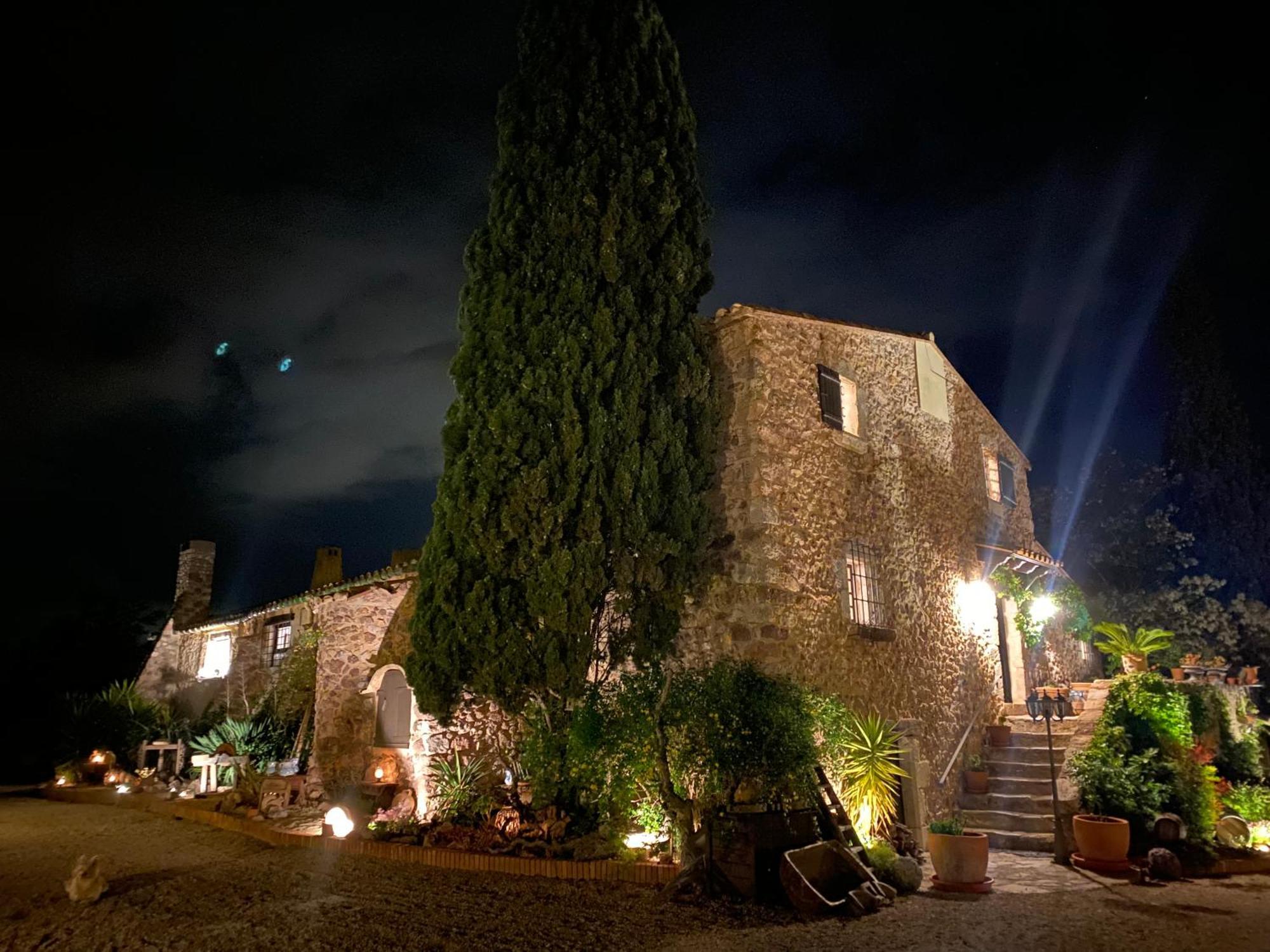 Masia Mimosa Darnius Exterior photo